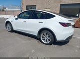 TESLA MODEL Y AWD/LONG RANGE DUAL MOTOR ALL-WHEEL DRIVE 7SAYGDEE2PF696336 fotografie