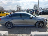 VOLKSWAGEN PASSAT 1.8T R-LINE 1VWDT7A31HC064680 fotografie