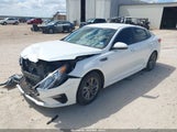 KIA OPTIMA LX 5XXGT4L39LG420572 снимка