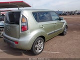 KIA SOUL + KNDJT2A21B7195625 снимка