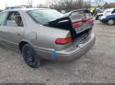TOYOTA CAMRY LE 4T1BG22K4XU588532 снимка