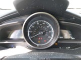 TOYOTA YARIS LE 3MYDLBYV0KY512789 photo