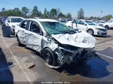 TOYOTA COROLLA LE 2T1BURHEXEC000327 photo