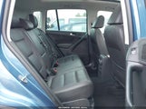 VOLKSWAGEN TIGUAN 2.0T WOLFSBURG EDITION WVGSV7AXXHK015048 снимка
