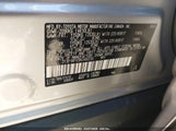 TOYOTA RAV4 XLE 2T3P1RFV3RC480256 снимка