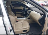 LAND ROVER RANGE ROVER EVOQUE SE/SE PREMIUM SALVP2BG2GH154432 photo