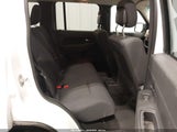 JEEP LIBERTY SPORT 1J4PN2GKXBW520106 photo