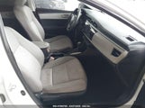 TOYOTA COROLLA LE 5YFBURHE6FP220968 снимка