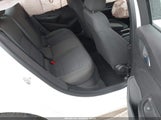 CHEVROLET CRUZE LS AUTO 1G1BC5SM4J7240991 снимка