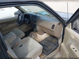 NISSAN FRONTIER XE 1N6DD26S1YC307758 снимка