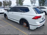 VOLKSWAGEN TIGUAN 2.0T SE R-LINE BLACK 3VVCB7AX3PM133002 снимка