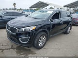 KIA SORENTO 2.4L LX 5XYPGDA39GG153135 photo