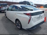 TOYOTA PRIUS THREE TOURING JTDKARFU9G3522204 снимка