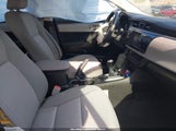 TOYOTA COROLLA LE 5YFBURHE2FP317228 снимка