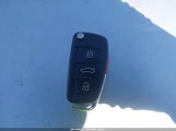 AUDI Q3 2.0T PREMIUM WA1AECF33K1086047 снимка