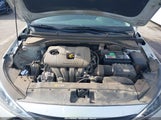 HYUNDAI ELANTRA SEL 5NPD84LF6KH457564 снимка
