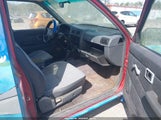 NISSAN TRUCK KING CAB XE 1N6SD16S6SC363770 photo