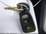 HYUNDAI ELANTRA SE 5NPD74LFXHH058734 снимка