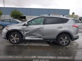 TOYOTA RAV4 XLE 2T3WFREV7GW251931 снимка