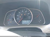 TOYOTA RAV4 XLE JTMRFREV5FD109490 снимка