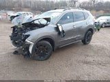Nissan Rogue Sv 5N1AT2MV0JC794927 fotografie
