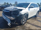 TOYOTA HIGHLANDER LE PLUS V6 5TDZKRFH9FS095750 снимка
