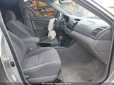 TOYOTA CAMRY LE 4T1BE32K95U610596 снимка
