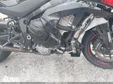 SUZUKI GSX-R1000 JS1DM11F0K7100053 снимка
