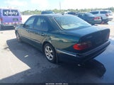 MERCEDES-BENZ E 320 SPECIAL EDITION WDBJF65J92B458634 снимка