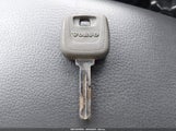 VOLVO V70 2.5T YV1SW592752460495 photo