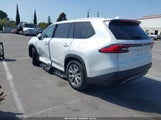 TOYOTA GRAND HIGHLANDER XLE/LIMITED 5TDACAB52RS012400 fotografie