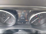 JAGUAR F-PACE 25T PREMIUM SADCJ2FX7JA295057 снимка