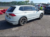 VOLKSWAGEN TIGUAN 2.0T SE R-LINE BLACK 3VVCB7AX9PM042025 fotografie