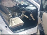 HONDA ACCORD LX 1HGCR2F3XFA108162 снимка