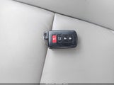 TOYOTA RAV4 LIMITED 2T3DFREV9HW635217 снимка