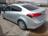 KIA FORTE LX 3KPFK4A7XHE109060 снимка