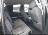 TOYOTA TUNDRA SR5 5.7L V8 5TFRY5F10KX253391 снимка