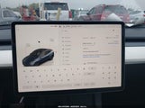 TESLA MODEL Y LONG RANGE DUAL MOTOR ALL-WHEEL DRIVE 7SAYGDED8SA340082 снимка