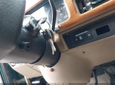 CHEVROLET G20 1GBEG25K0SF243254 снимка