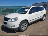 CHEVROLET TRAVERSE LS 1GNKRFED3CJ248276 снимка