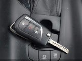 TOYOTA C-HR XLE NMTKHMBX2JR024932 photo