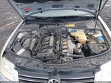 VOLKSWAGEN PASSAT GLS WVWPD63B23P197123 снимка