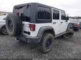JEEP WRANGLER UNLIMITED SPORT 4X4 1C4BJWDG2HL520081 снимка
