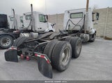 VOLVO VNL 4V4NC9DG8HN983571 снимка
