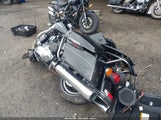 HARLEY-DAVIDSON FLHTK ELECTRA GLIDE ULTRA LTD 1HD1KEM11CB672381 снимка
