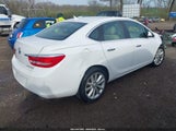 BUICK VERANO 1G4PP5SKXE4104951 снимка