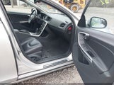VOLVO S60 T5 YV1622FS7C2141904 снимка