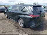 TOYOTA SIENNA XLE 5TDYRKEC7NS114539 fotografie