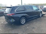 TOYOTA SIENNA XLE 5TDYRKEC7NS114539 photo