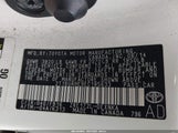 TOYOTA COROLLA LE 2T1BURHE9EC185633 снимка